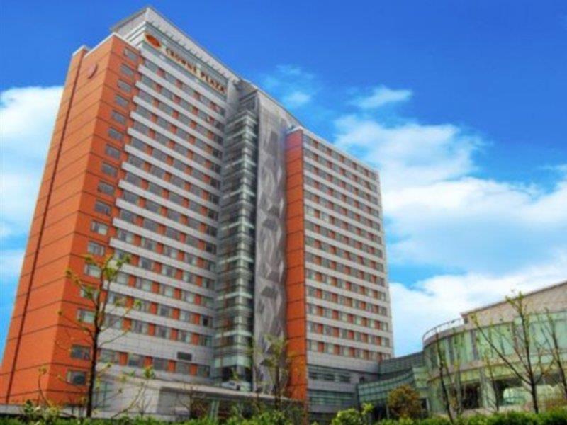 上海复旦皇冠假日酒店